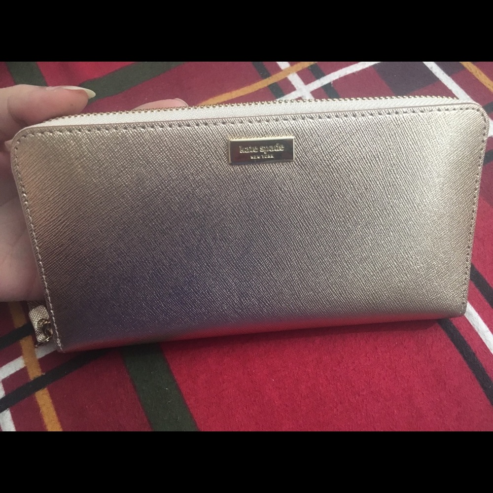Kate Spade laurel Way Stacy Wallet
